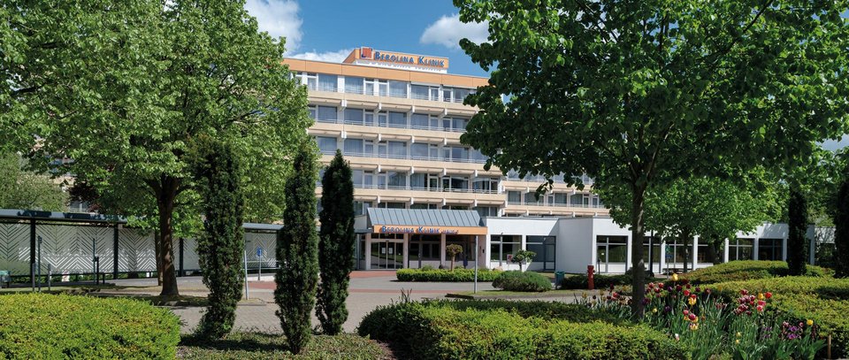 01BAR_BerolinaKlinik_1920x814px.jpg