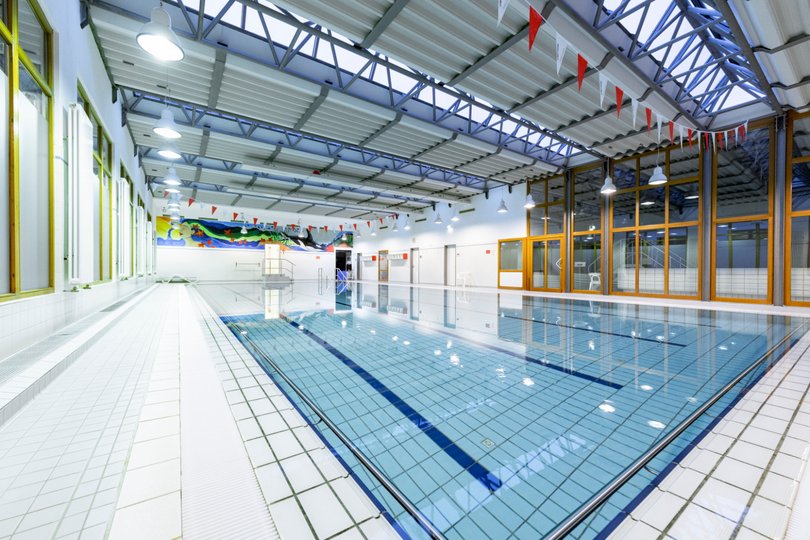 mediclin dünenwald_klinik_Schwimmhalle (33484 web).jpg