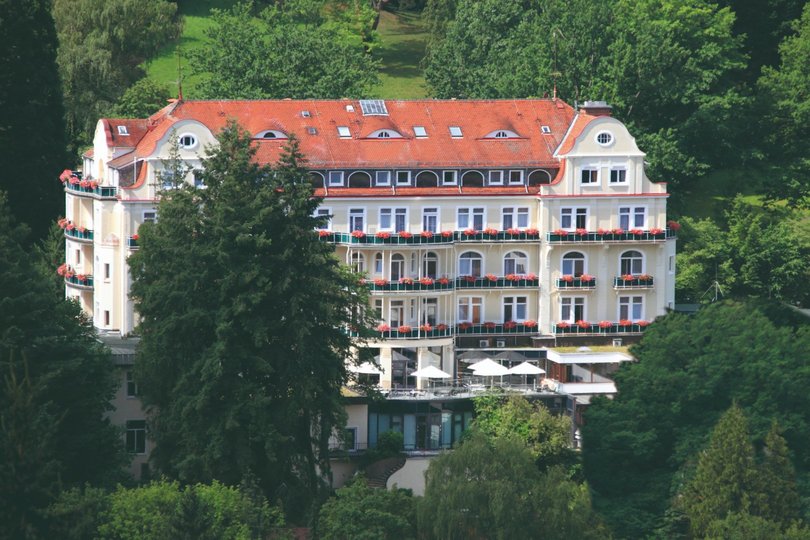 Klinik_neu 350 DPI.jpg