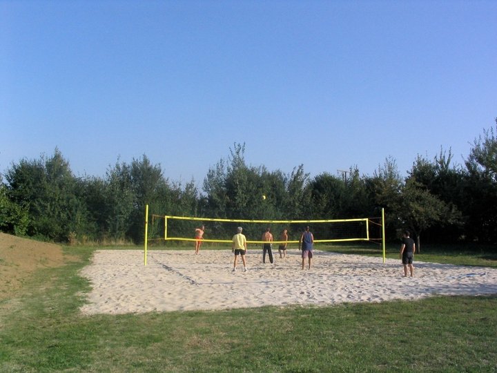 Beachvolleyplatz.JPG